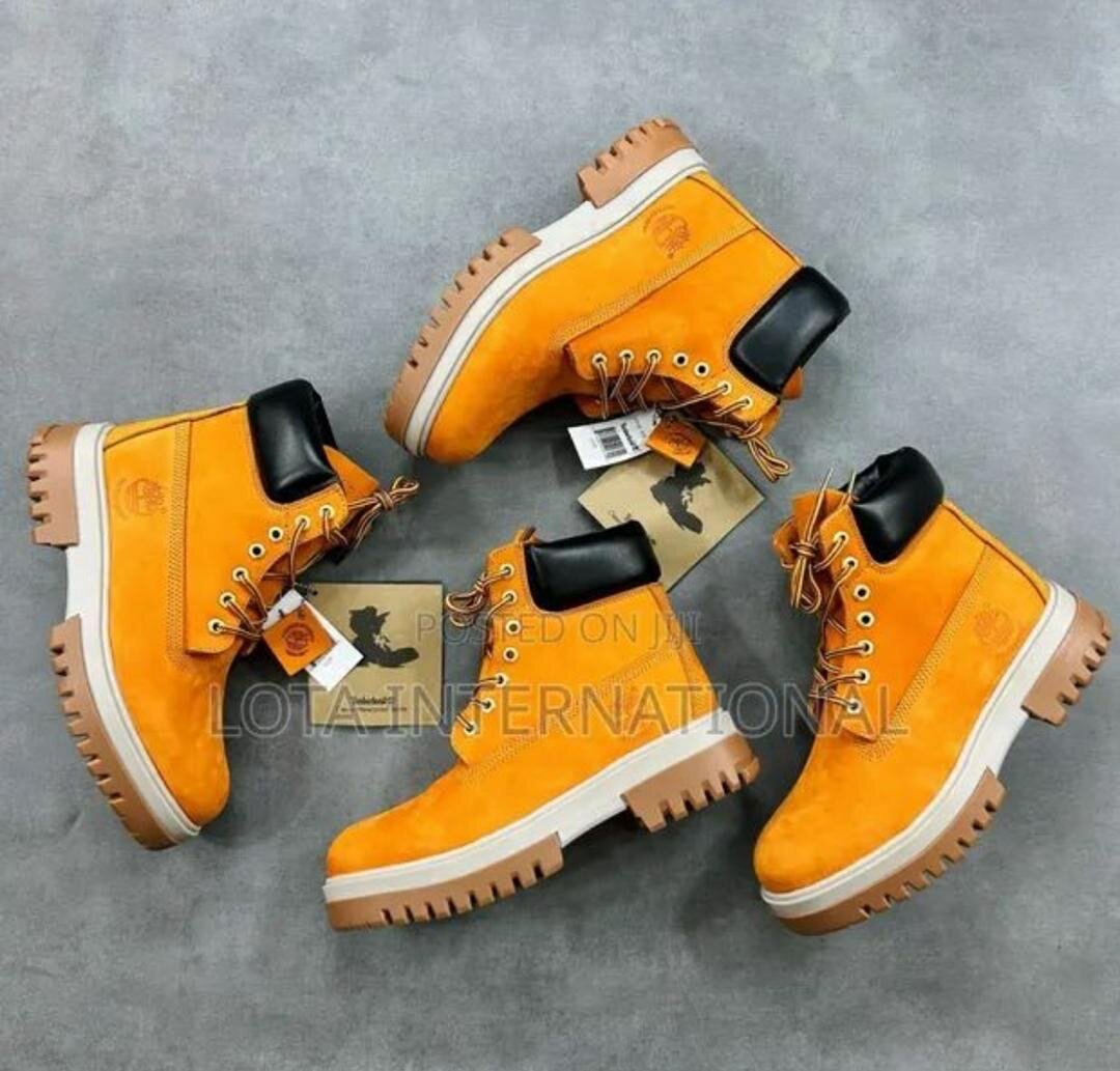 TIMBERLAND BOOT
