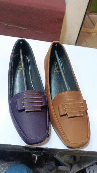 Casual shoes