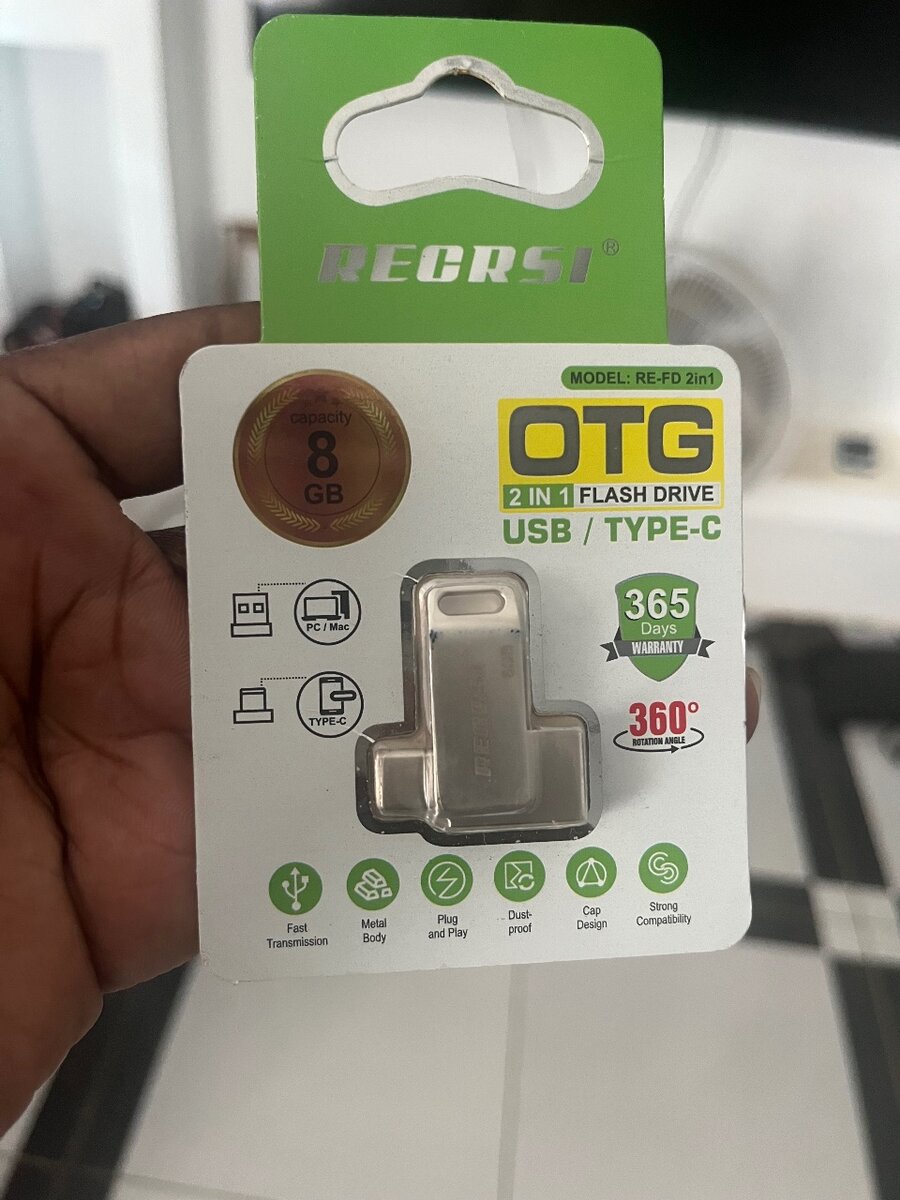 Clé USB 2-en-1 OTG 8 Go