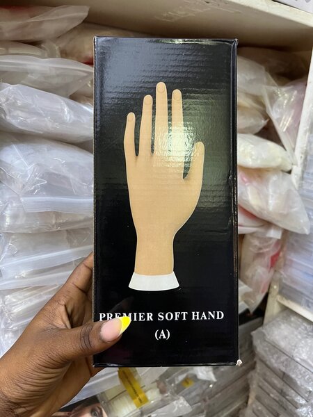 Mannequin Hand