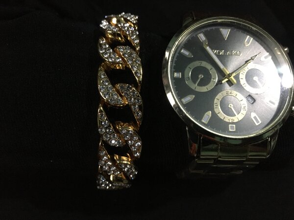 Montre élégante avec bracelet