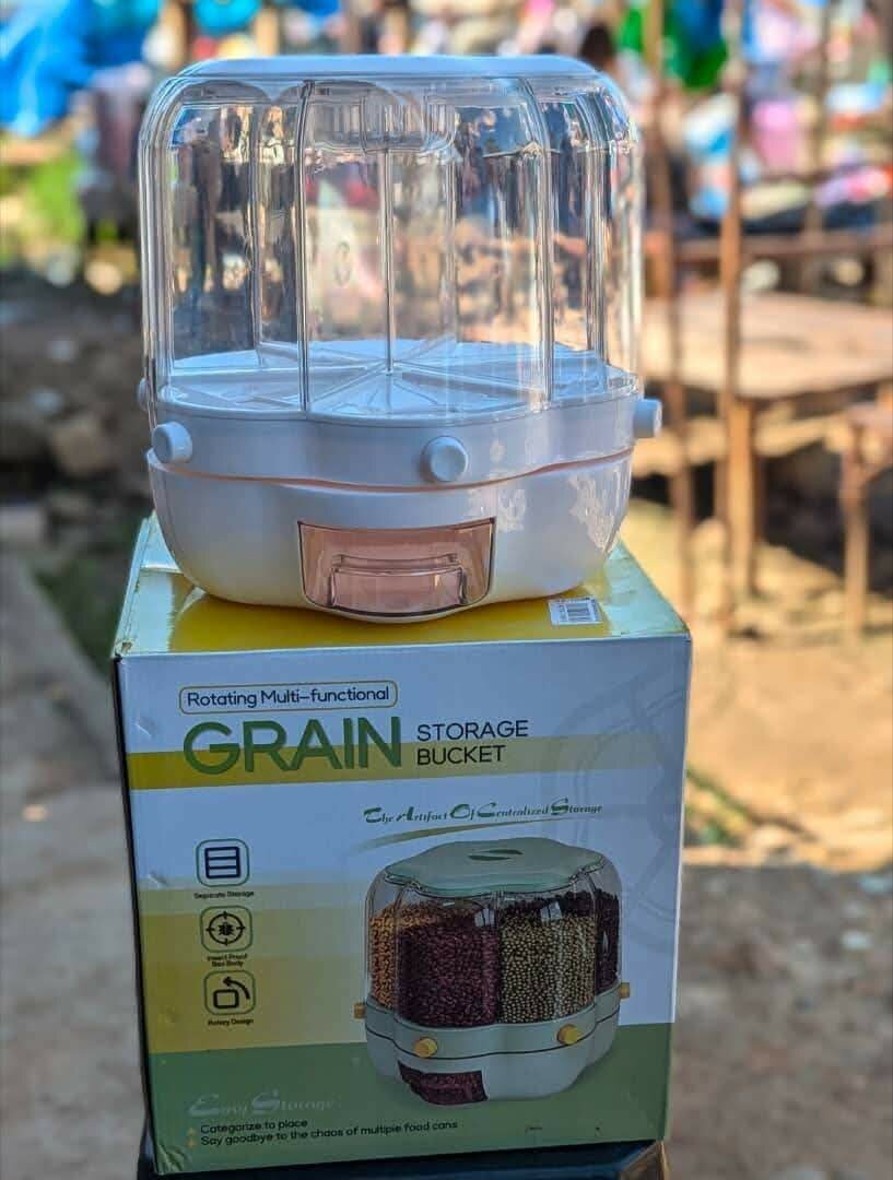 Grain storage bucket