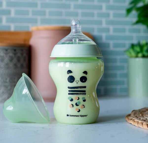 tommeetippee decorated feeding bottle