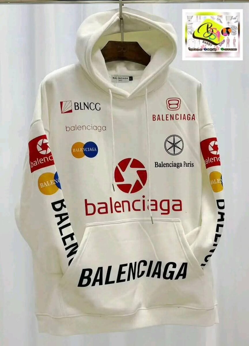 T-shirt graphique moderne