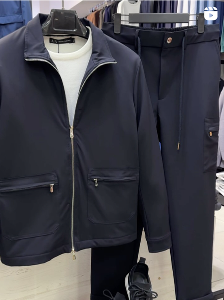 Новая коллекция мужских костюмов 