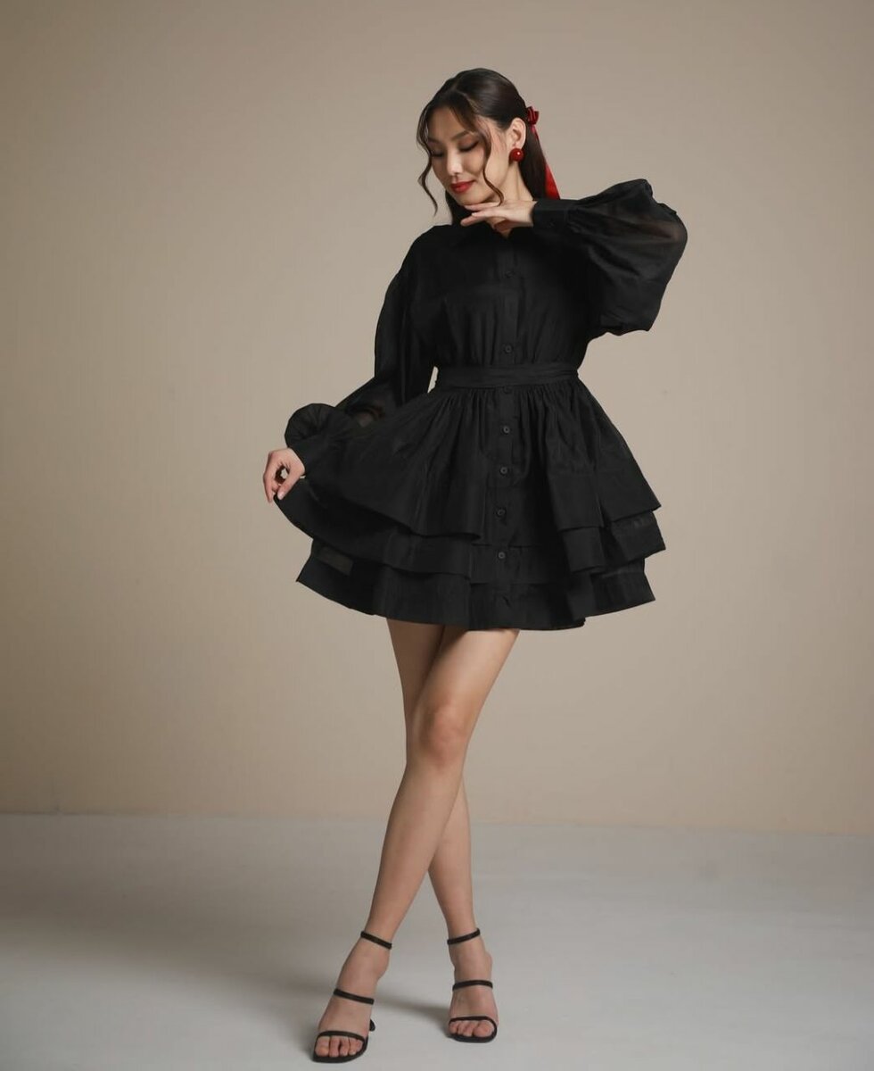 Элегантное чёрное платье