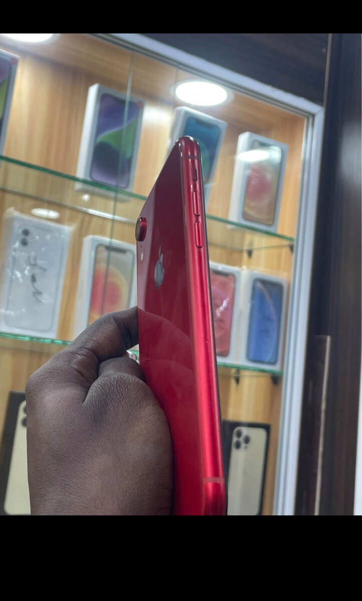 iPhone XR Rouge Débloqué
