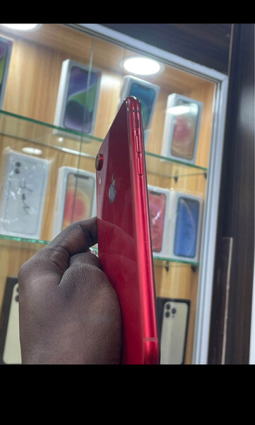 iPhone XR Rouge Débloqué