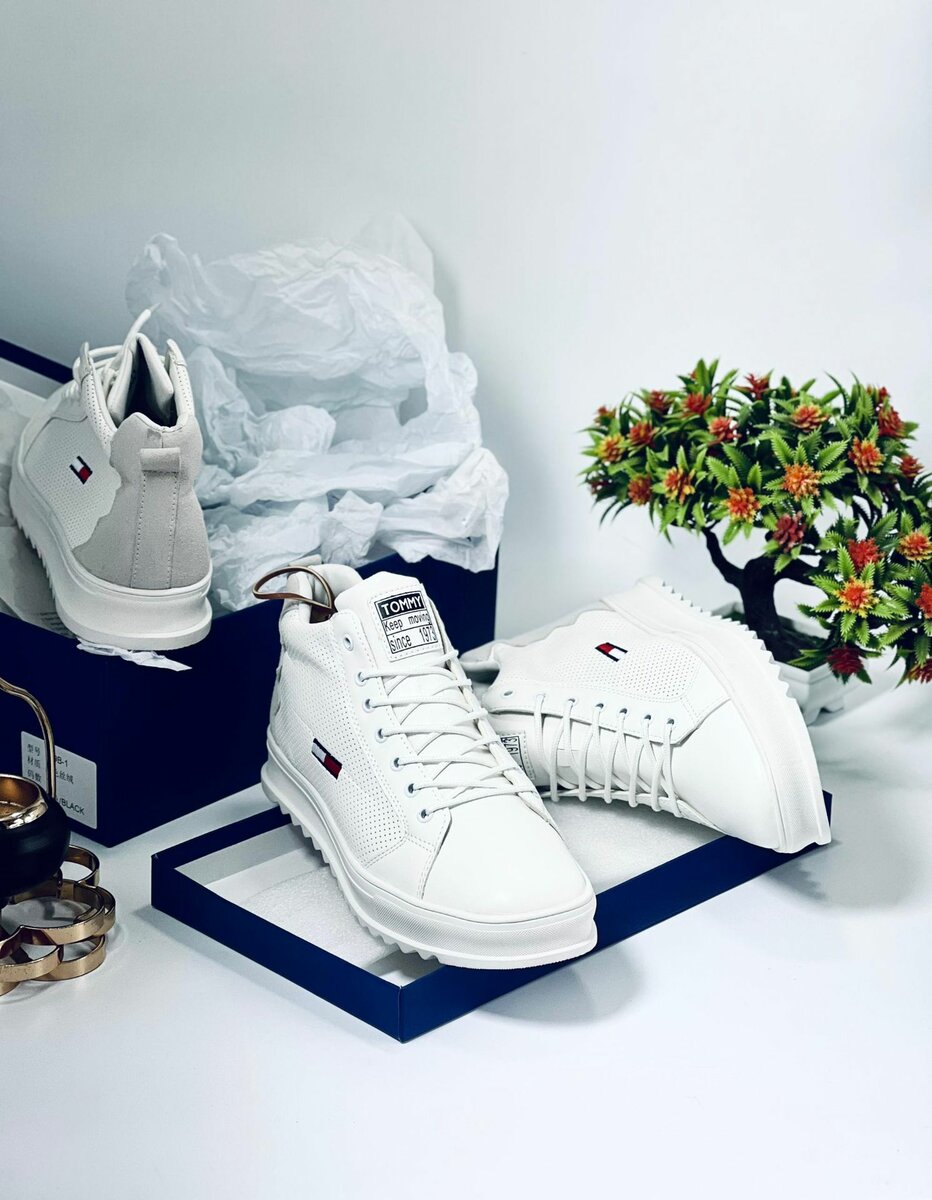 Tommy Hilfiger Boots