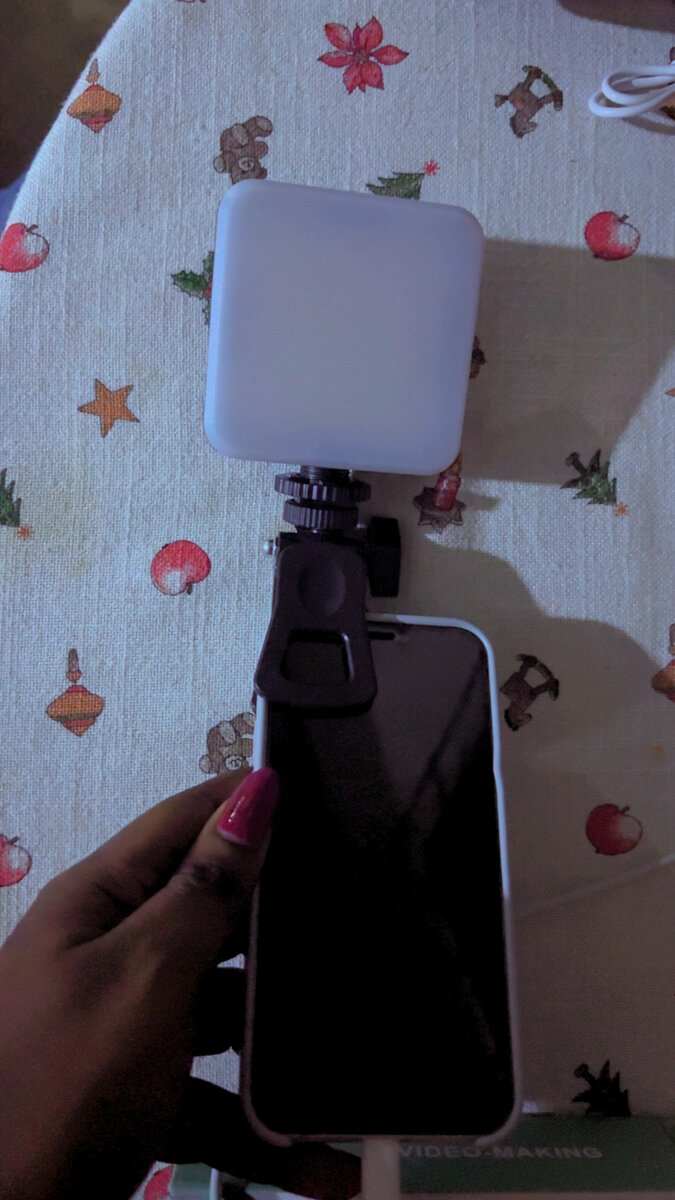 Lumière LED Clip Smartphone