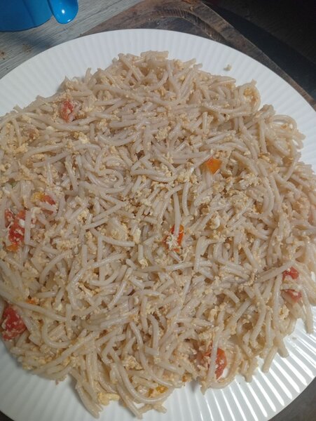 Nouilles sautées à l'œuf