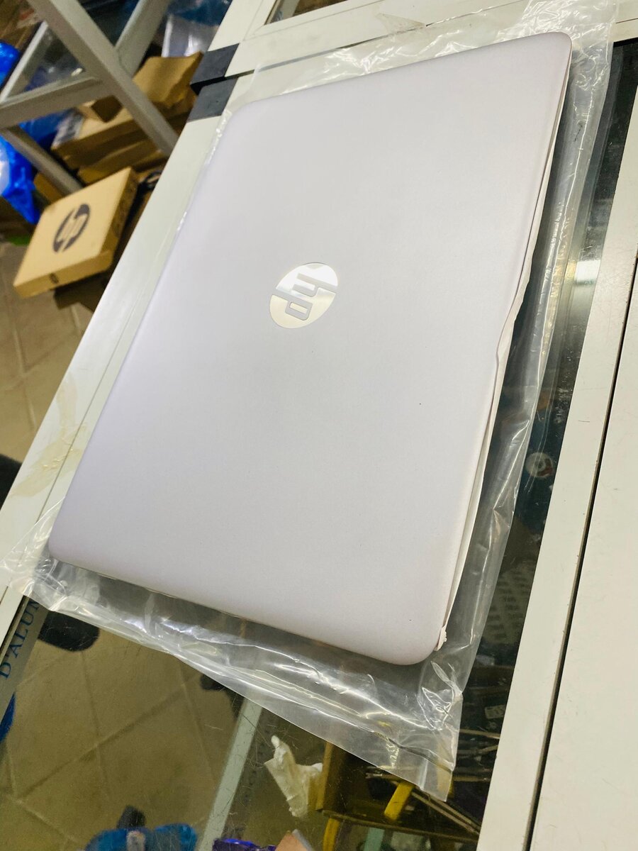 HP elibook 840 core i7