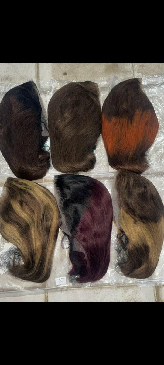 Perruque en cheveux naturels