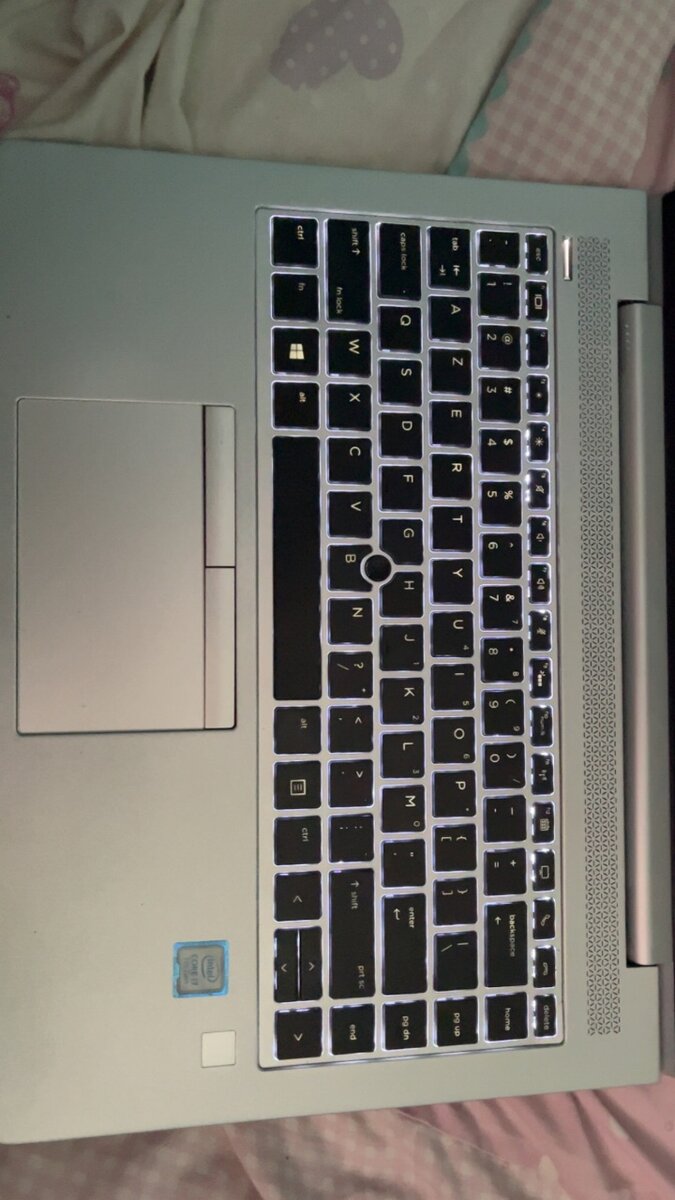 Ordinateur portable professionnel rapide