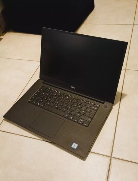 DELL Precision 5540