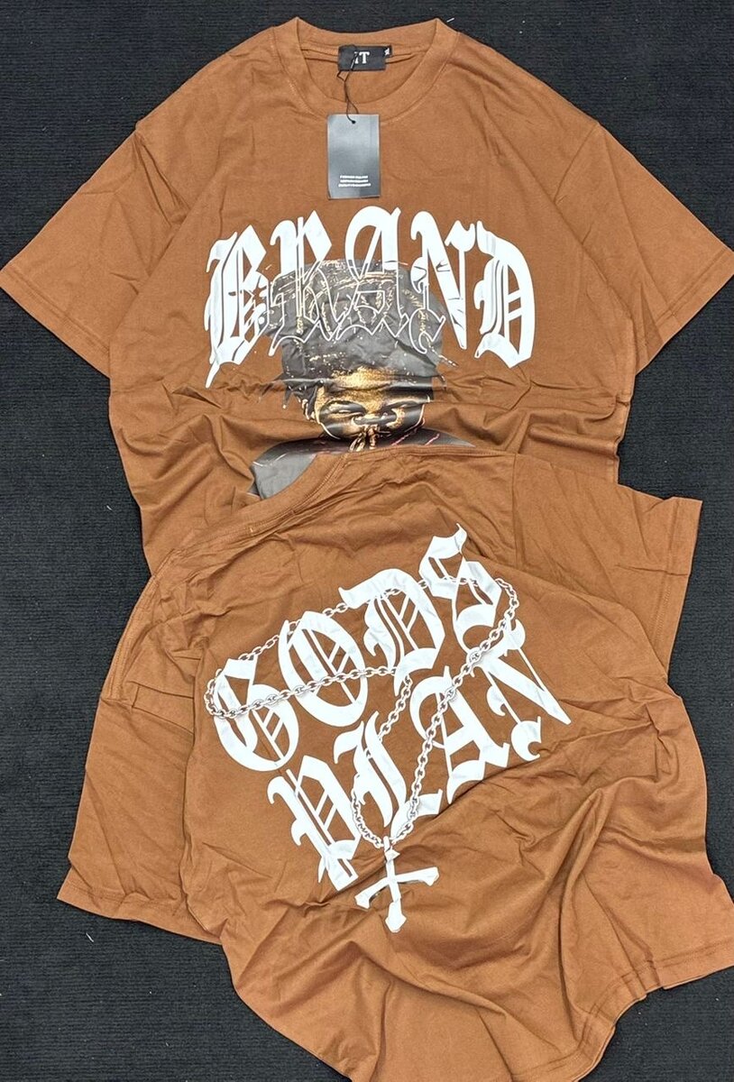 T-shirts graphiques tendance