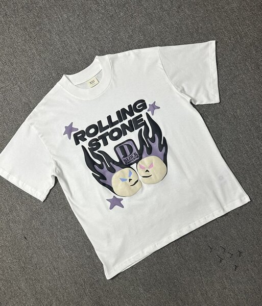 Stylish unisex t-shirt with print