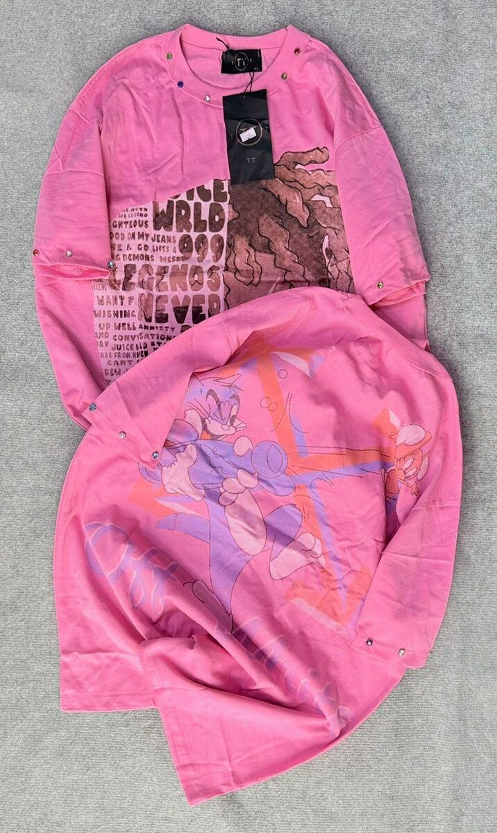 T-shirt rose imprimée Tom et Jerry