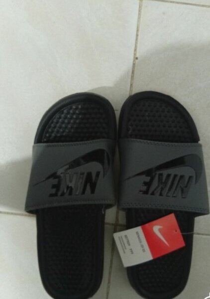 Sandales de plage Nike