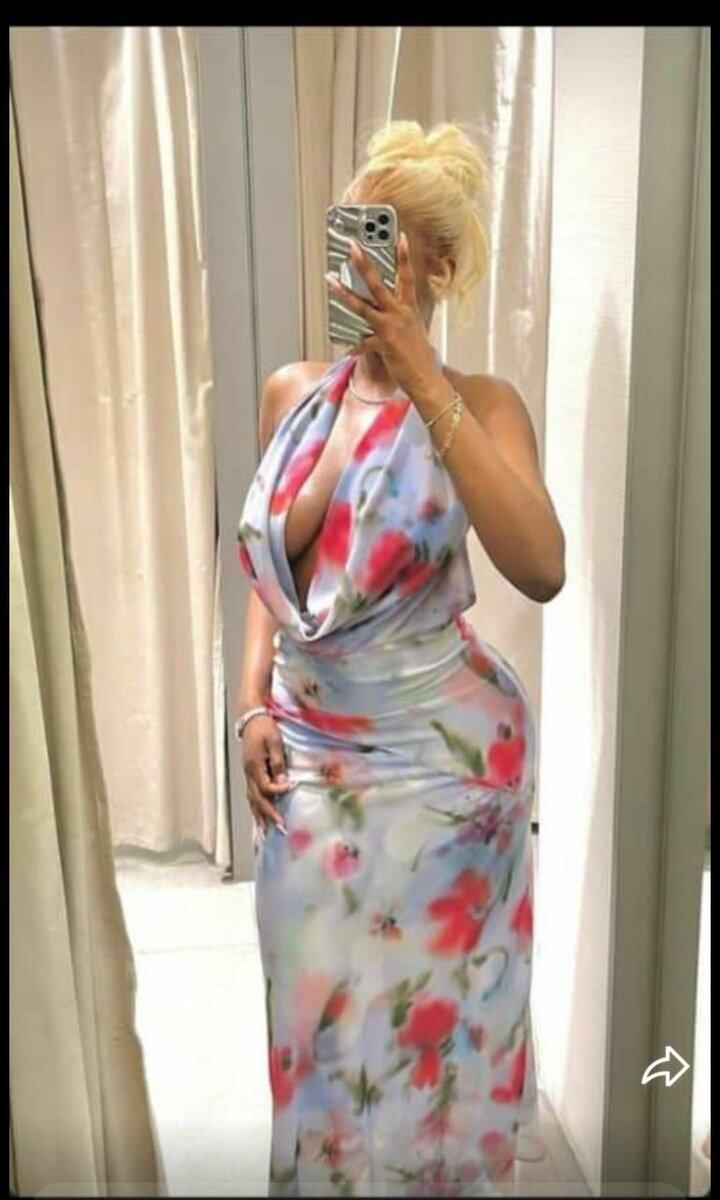 Robe Longue à Fleurs Élégante