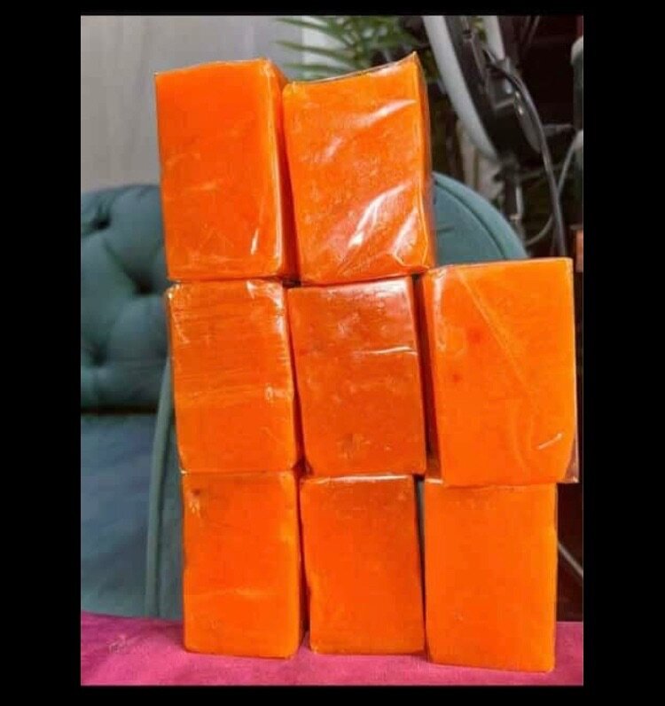 Savon naturel coloré