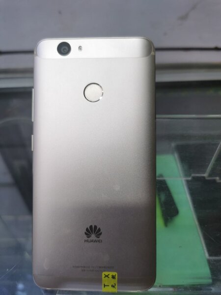 Huawei nova