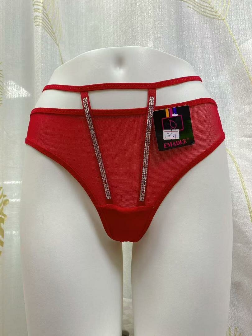 Strings sexy pour femmes