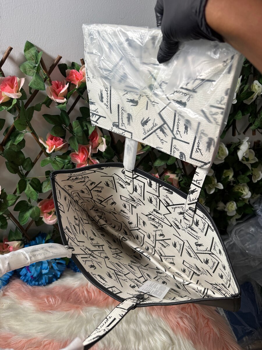 Sac cabas Lacoste élégant