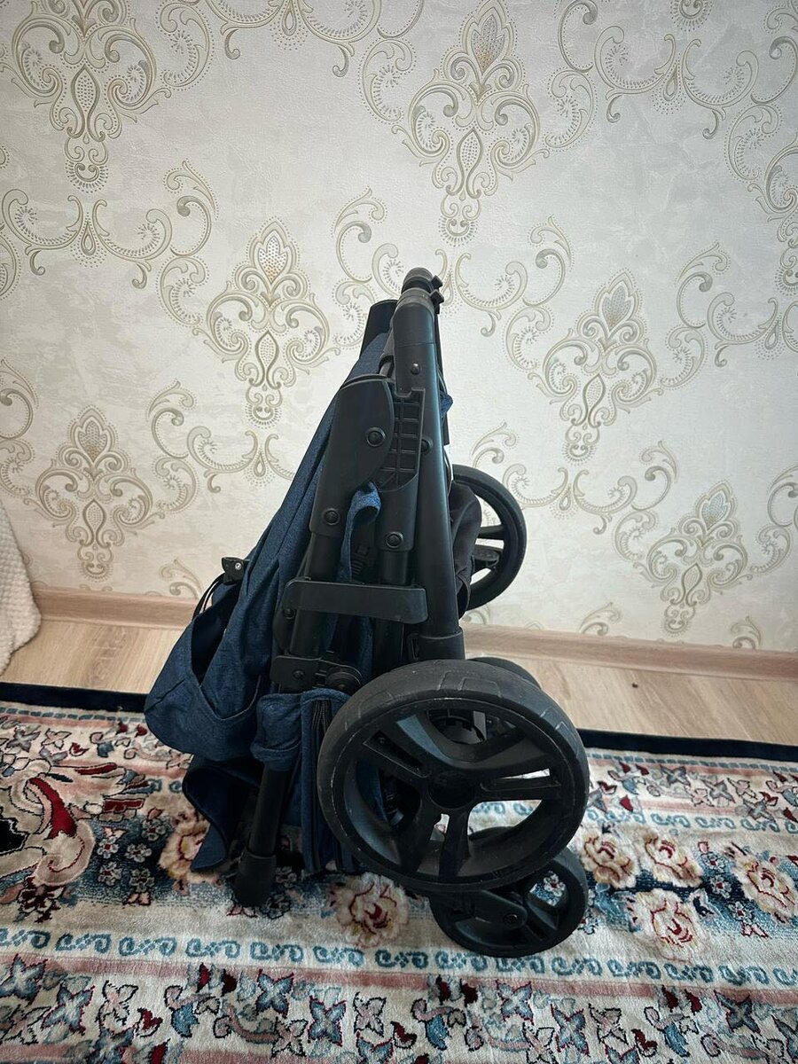 Коляска be2me