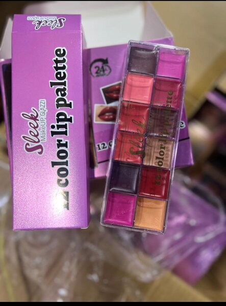 Palette de rouges à lèvres