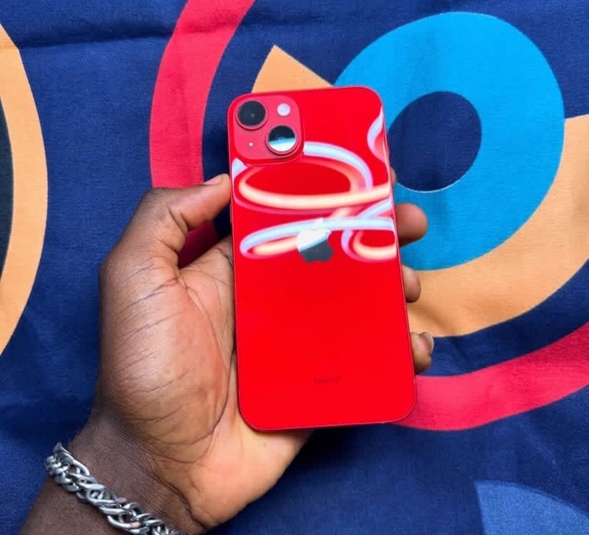 iPhone 13 (UK Used... Very Neat)