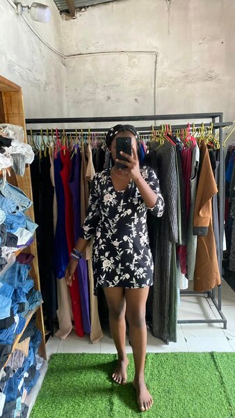 Elegant and comfortable women's floral dress