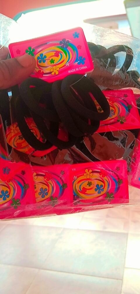 Kids hair accessories, hair clips and pony ties