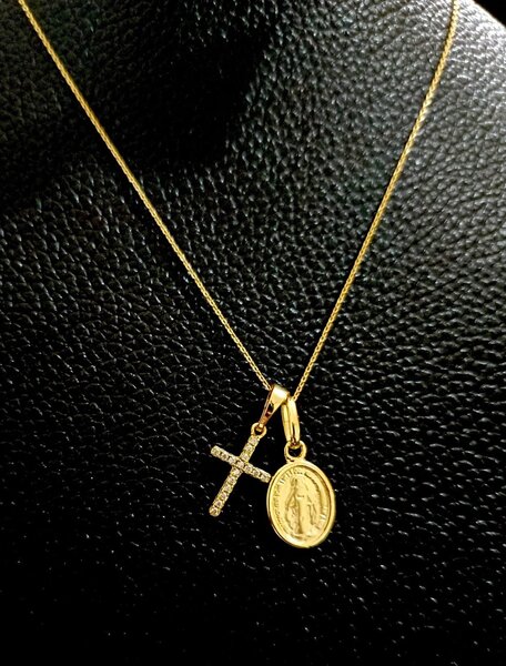 Bijoux plaqué disponible