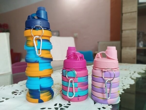 Bouteille en silicone pliable