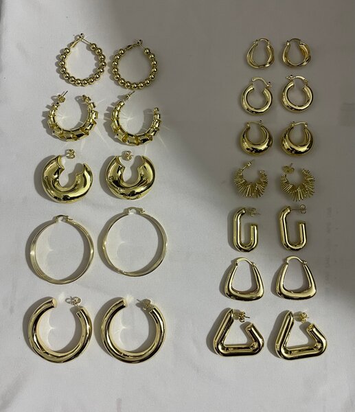 Boucles d'oreilles créoles dorées