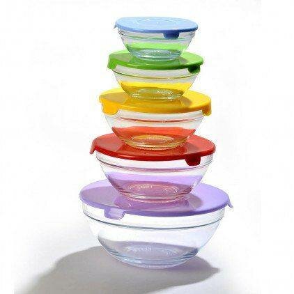 tasse en verre avec couvercle