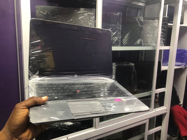 hp Elite book 840 g2