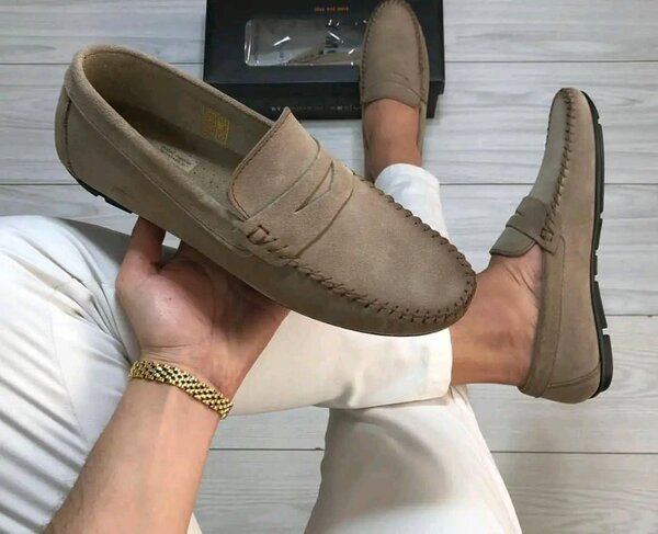 Mocassins en daim élégants