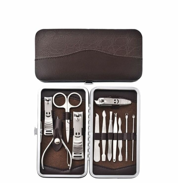 Set Manucure 12 Pièces Élegant