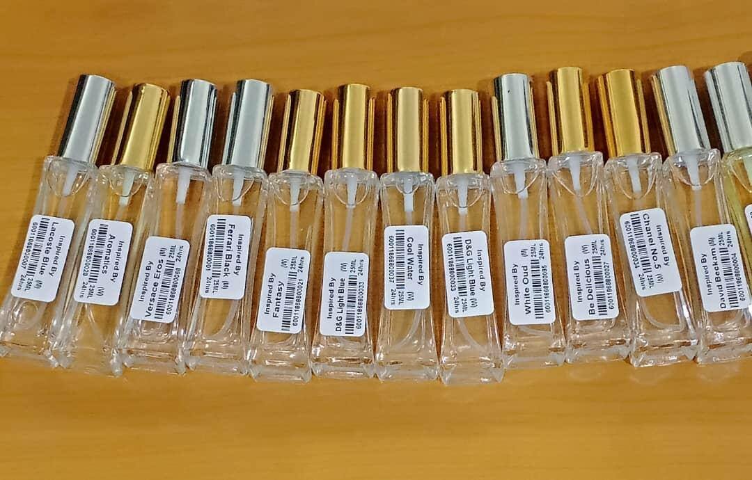 Oil based perfumes