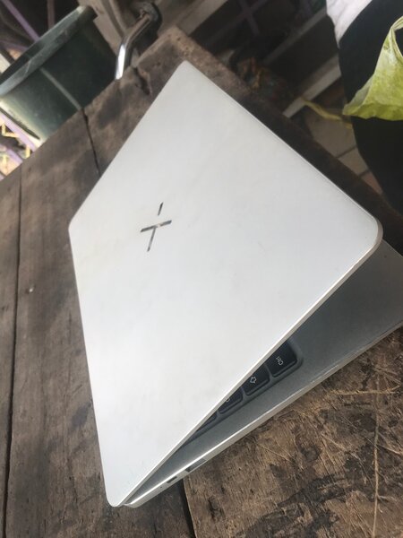 X Laptop