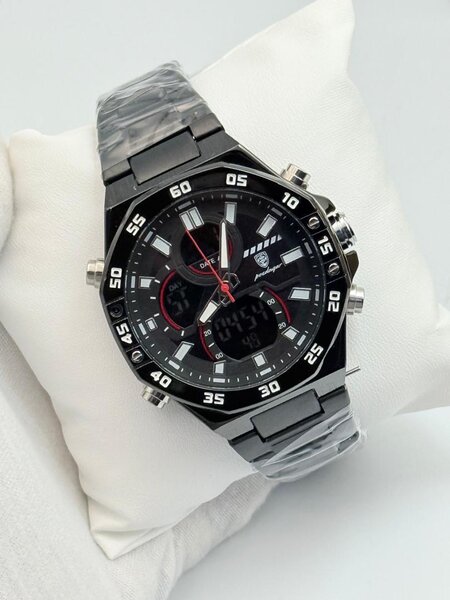 Montre digitale sport homme