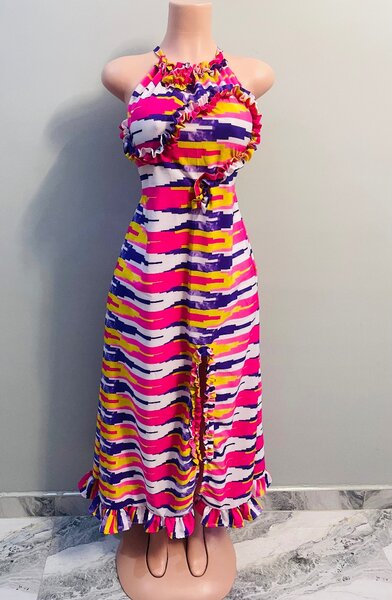 Elegant maxi dress for ladies