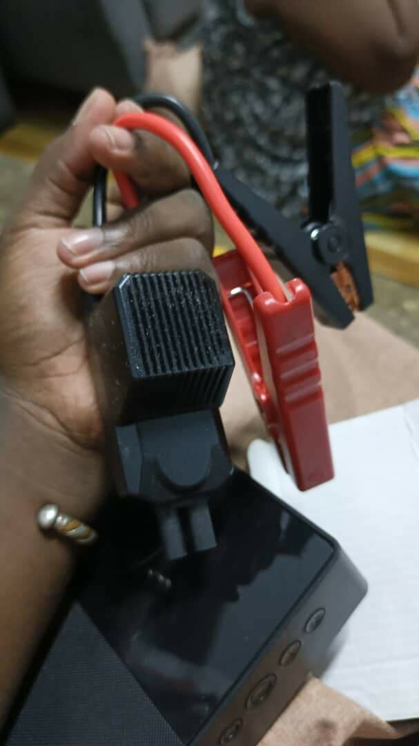 Jump Starter & Compresseur Intégré