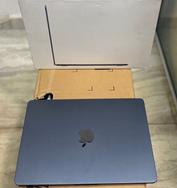 macbook air m4 2025