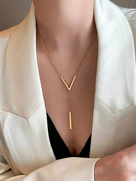 Collier en V doré chic