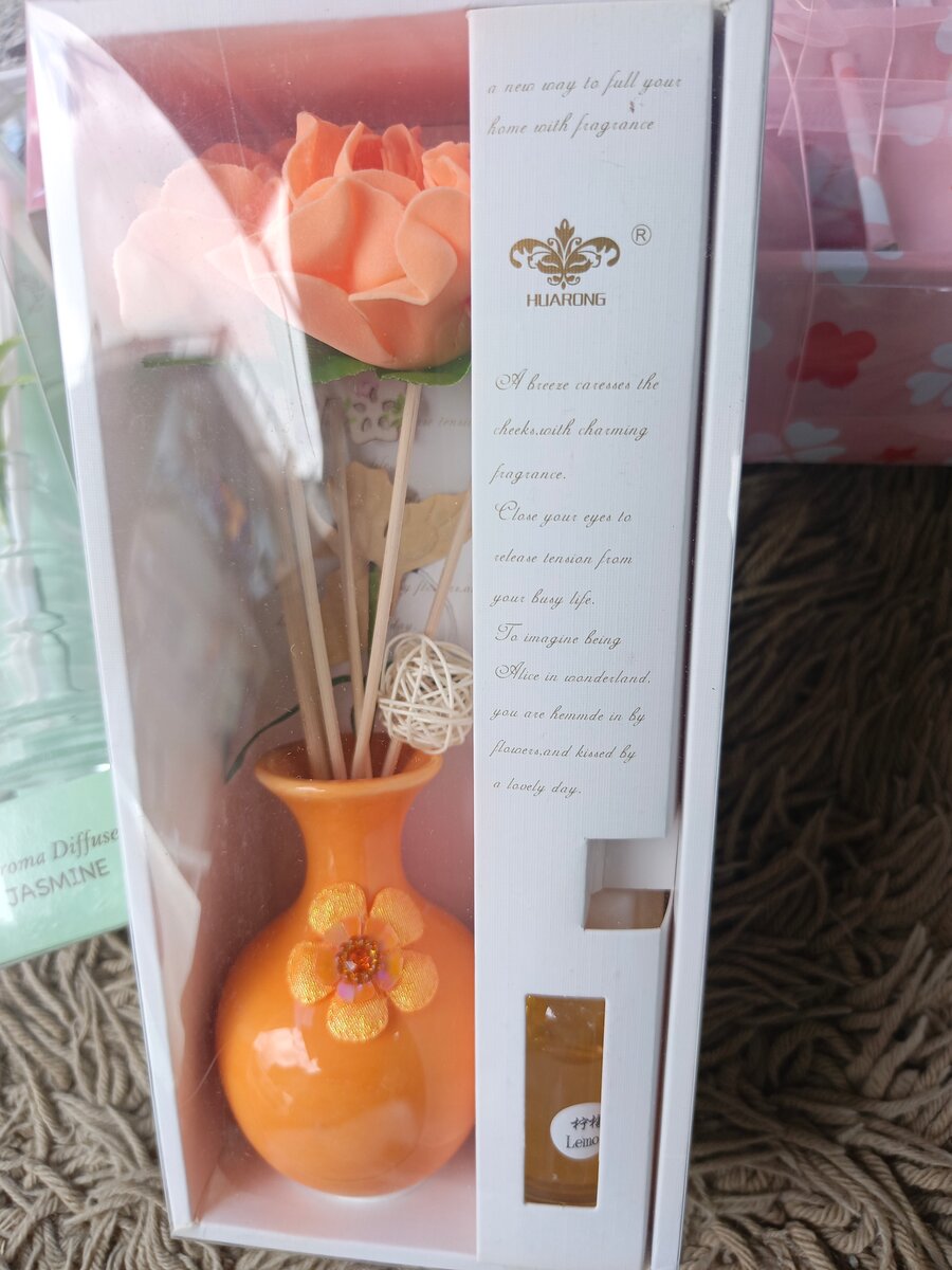 Diffuseur Parfumé avec Fleurs