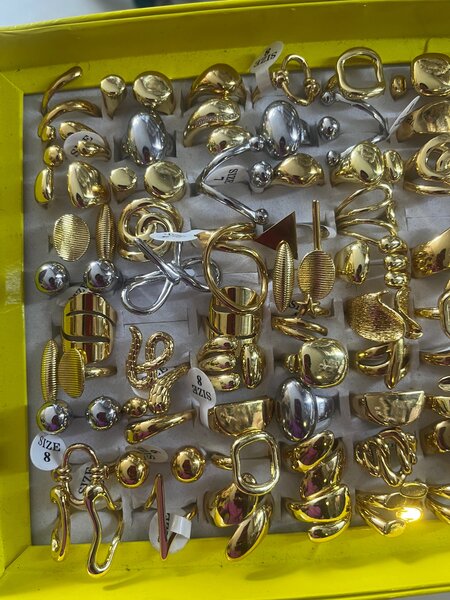 Feminine stainless steel rings