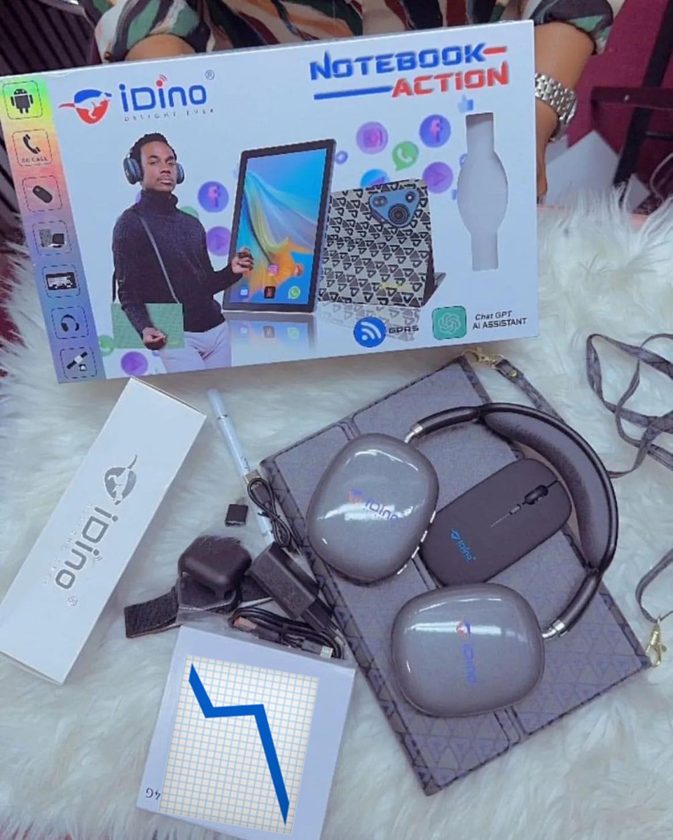 IDINO NOTEBOOK ACTION